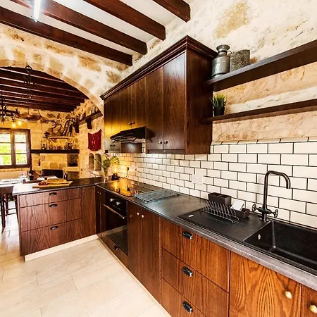 Karydhia Casa de Férias Pano Arodes