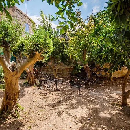 Karydhia Casa de Férias *