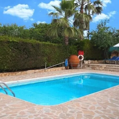 Karydhia Casa de Férias *