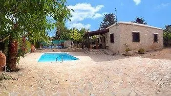 Holiday home Karydhia *