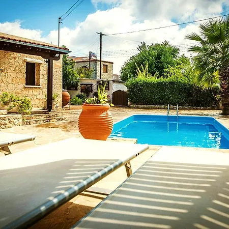 Holiday home Karydhia Pano Arodes