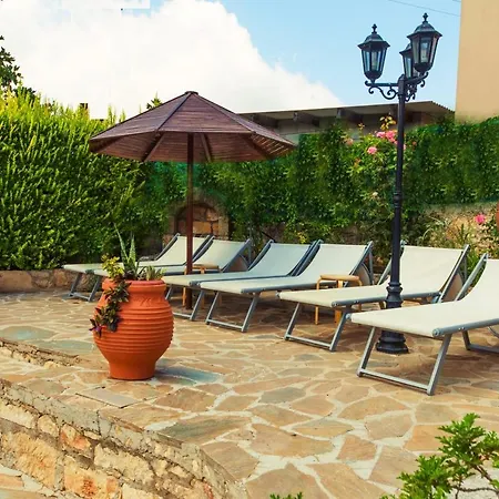 Karydhia Case de vacanță