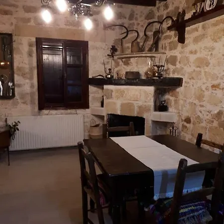 Karydhia Pano Arodes