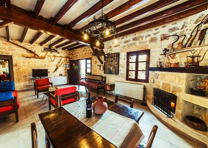 Karydhia Semesterbostad Pano Arodes