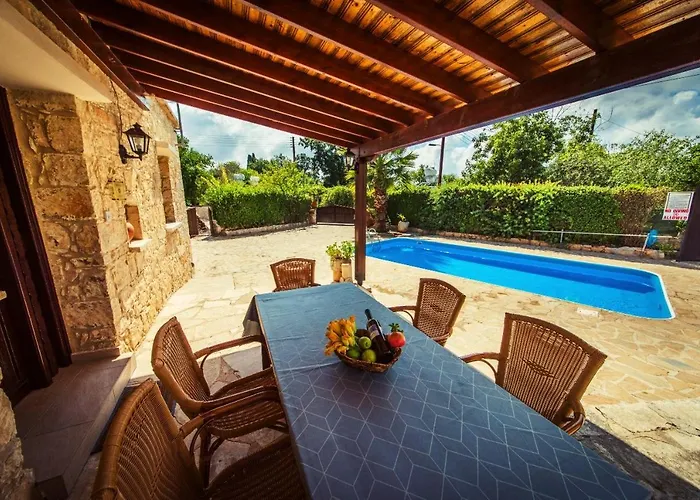 Karydhia Semesterbostad Pano Arodes