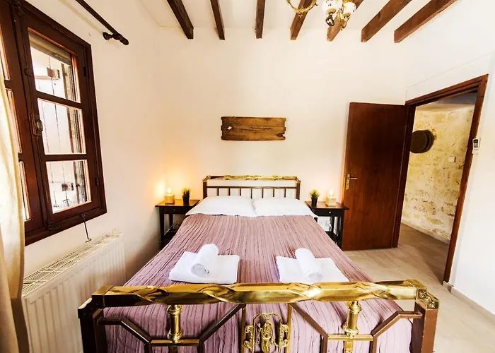 Karydhia Semesterbostad *