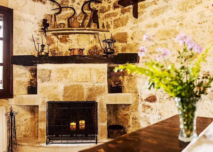 Karydhia Semesterbostad Pano Arodes