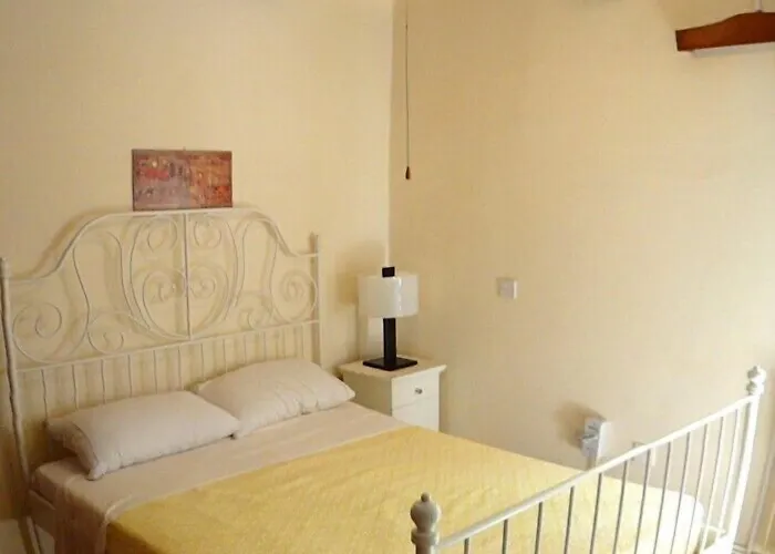 Semesterbostad Karydhia