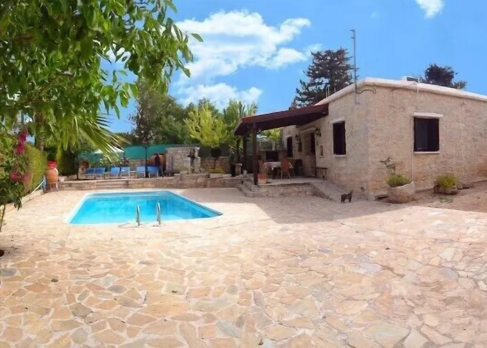 Karydhia Semesterbostad *