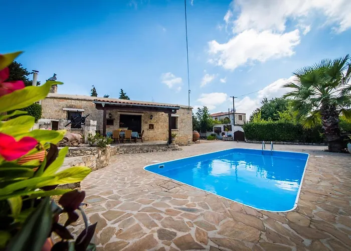 Semesterbostad Karydhia